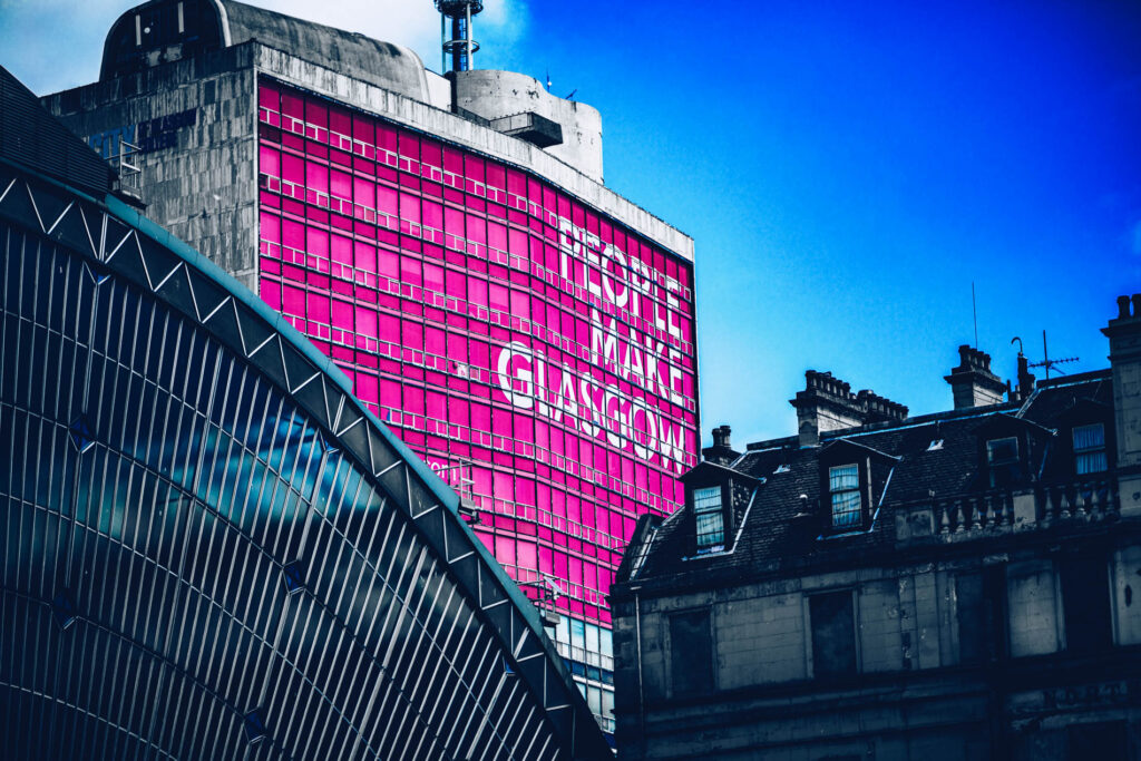 Risparmiare: le migliori città britanniche per lo shopping di seconda mano